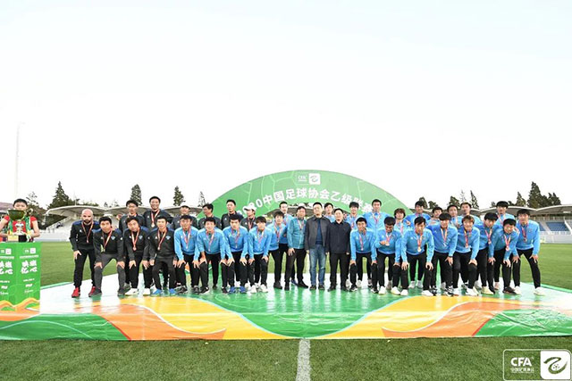 约基奇30+14+11掘金克尼克斯 独行侠大胜爵士